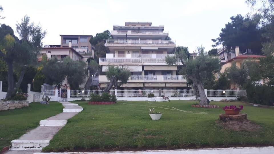 Stefani Apartment With A Sea View Terrace! Nea Moudania Dış mekan fotoğraf